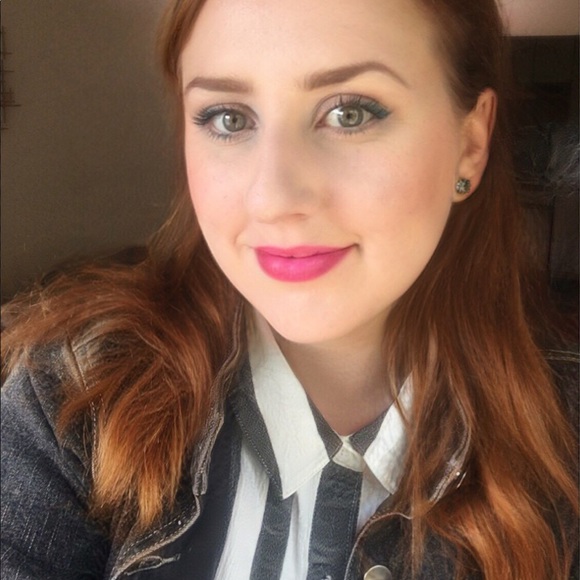 Meet your Posher, Kat! =^-.-^= - Picture 2 of 9